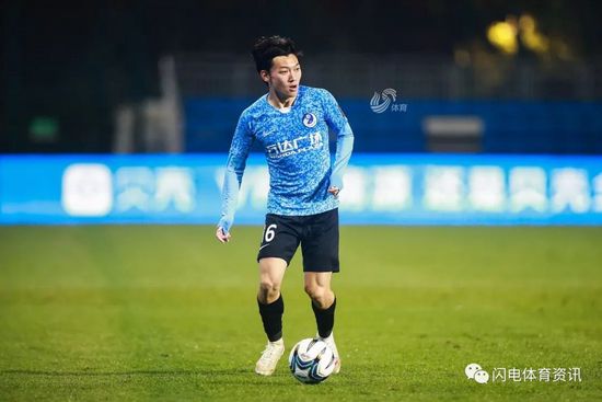 杨洋、艾伦等年轻演员都感慨不仅;跟大哥学到了不少，平时还倍受大哥照顾